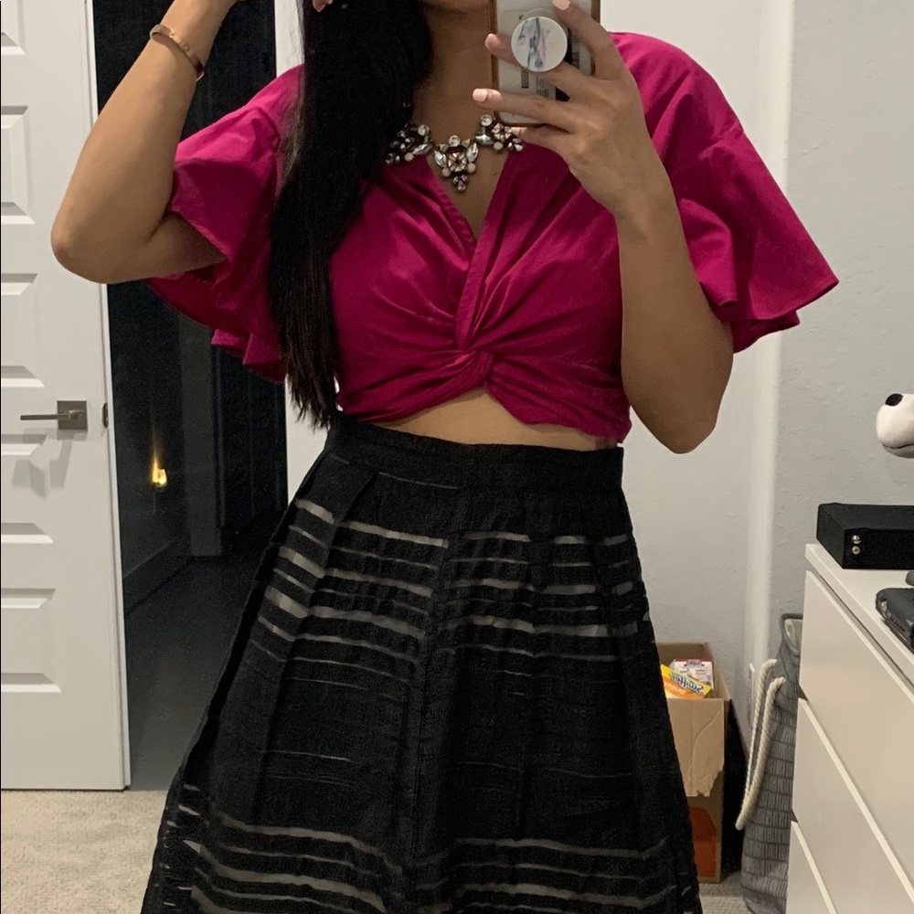 Zara crop knot top with flutter sleeves S